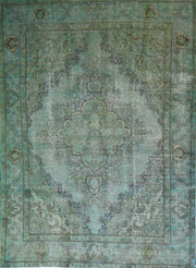 Overdyed Fountain