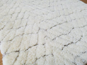 V Design - S2320