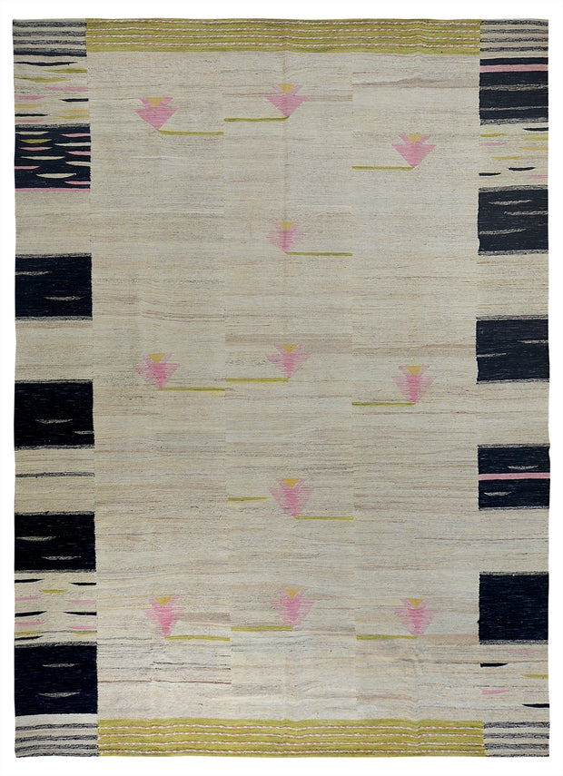 Kilim-Black